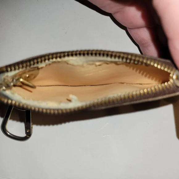 Louis Vuitton Vintage coin pouch key chain cherry blossom - Picture 5 of 7